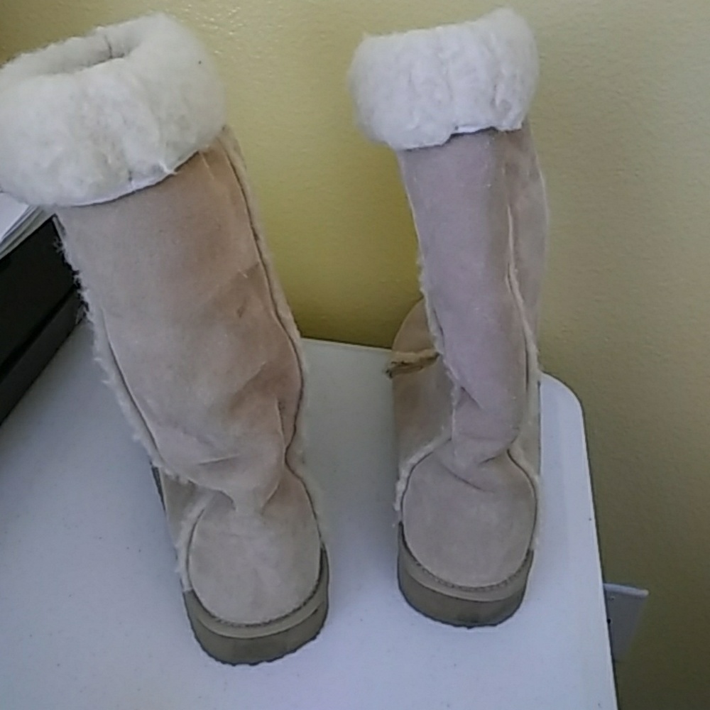 Wool boots - Picture 2 of 4